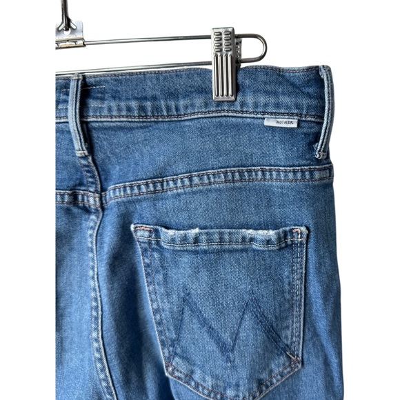 MOTHER High-Waisted Rascal Ankle Snippet Jeans - Picture 5 of 7